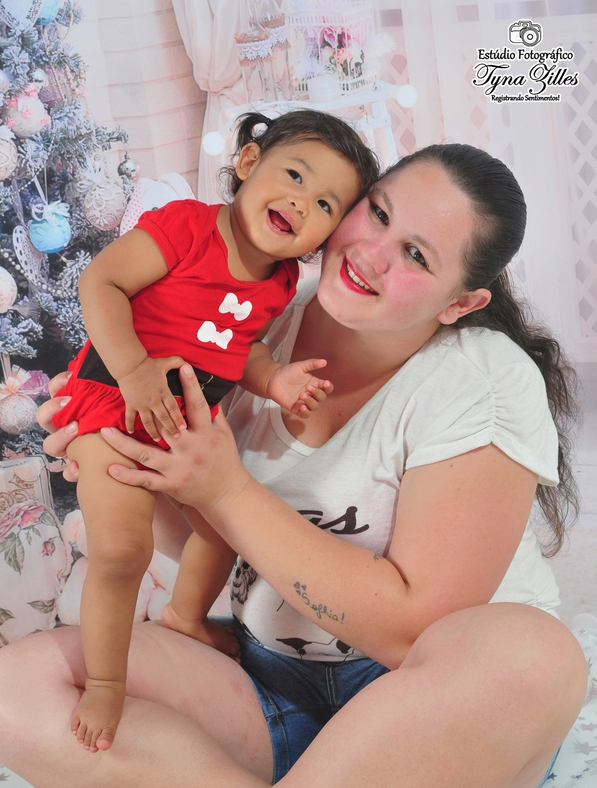 natal-2018-criancas-bebes-christmas-baby-children-foto-estudio-studio-alegria-amor-presente-papai-noel