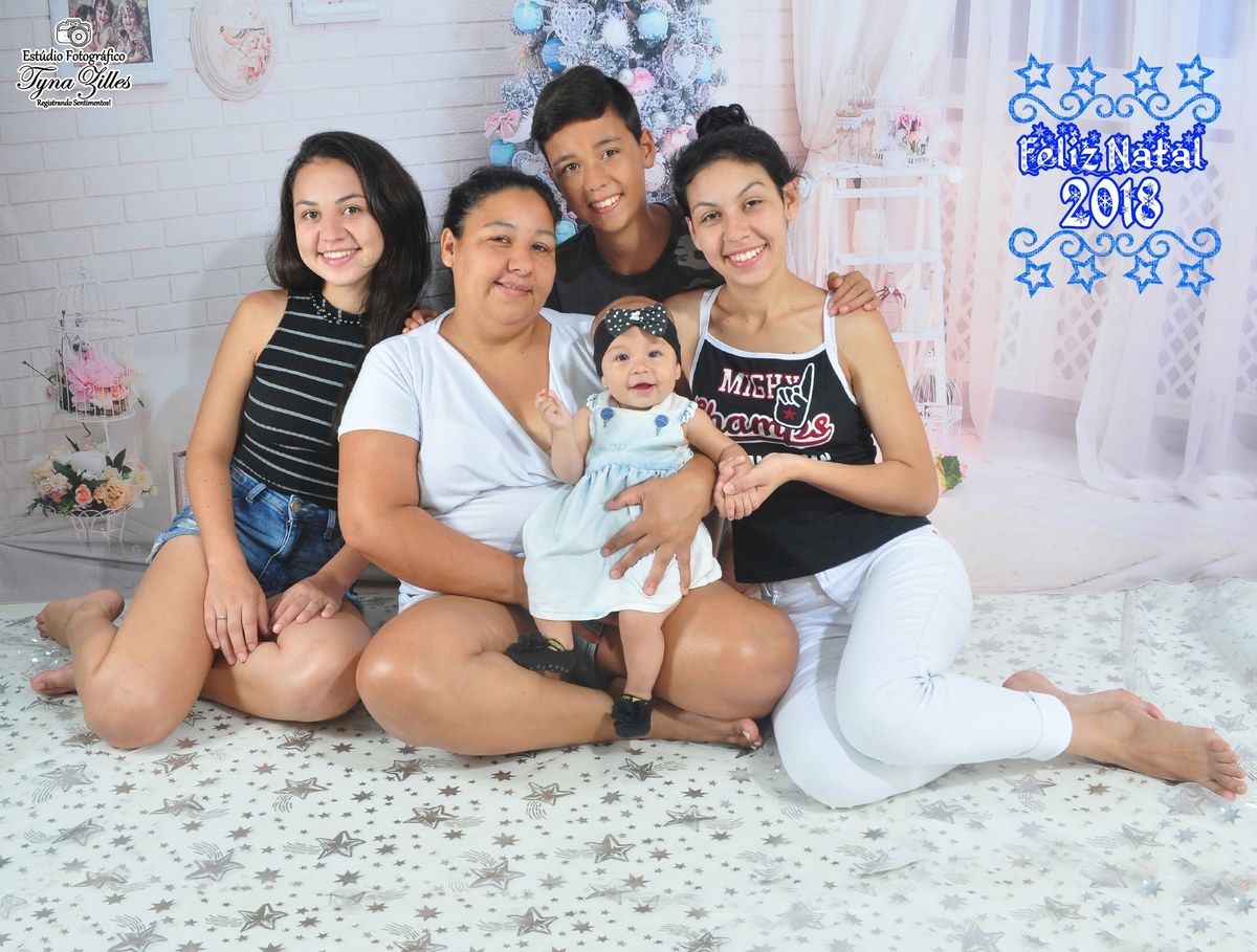 natal-2018-criancas-bebes-christmas-baby-children-foto-estudio-studio-alegria-amor-presente-papai-noel