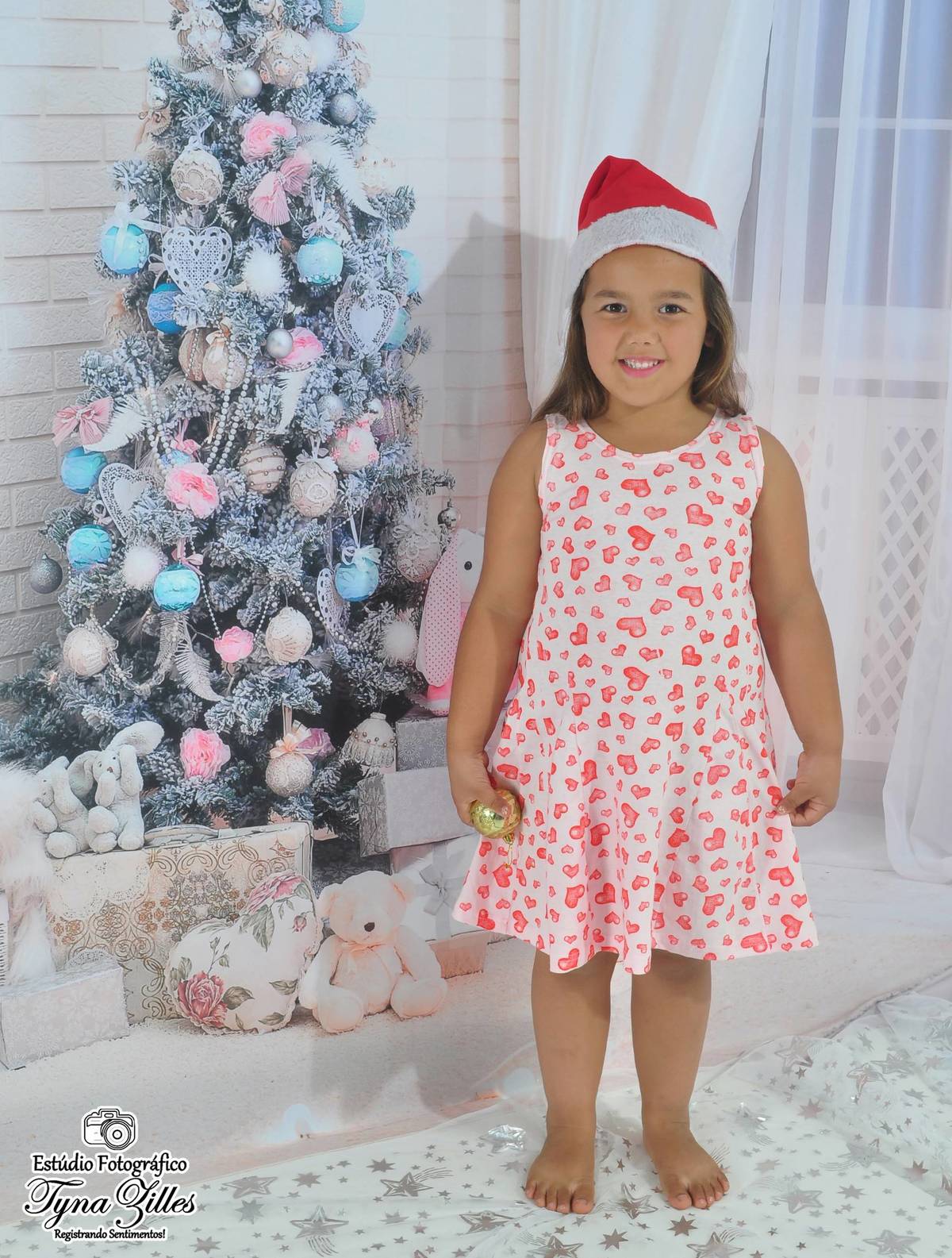 natal-2018-criancas-bebes-christmas-baby-children-foto-estudio-studio-alegria-amor-presente-papai-noel