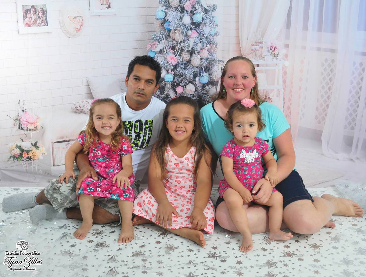 natal-2018-criancas-bebes-christmas-baby-children-foto-estudio-studio-alegria-amor-presente-papai-noel