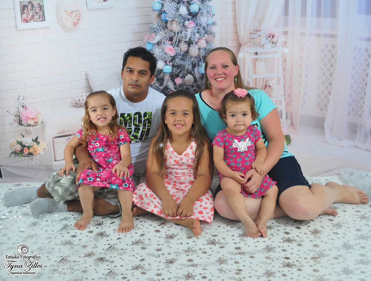 natal-2018-criancas-bebes-christmas-baby-children-foto-estudio-studio-alegria-amor-presente-papai-noel