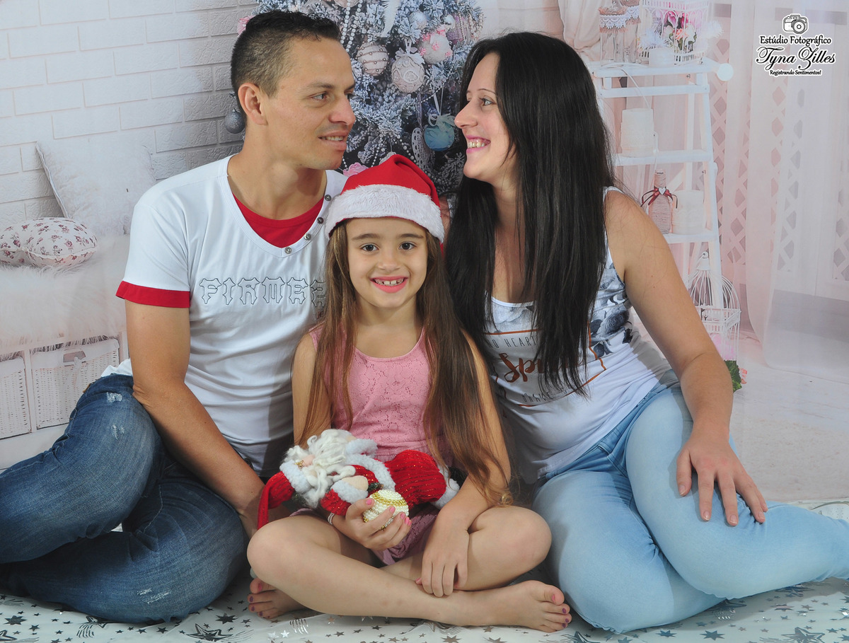 natal-2018-criancas-bebes-christmas-baby-children-foto-estudio-studio-alegria-amor-presente-papai-noel