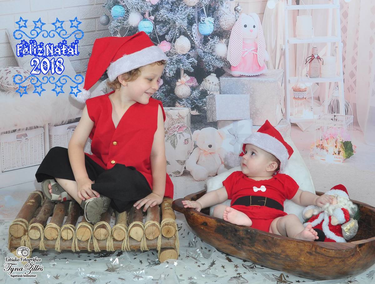 natal-2018-criancas-bebes-christmas-baby-children-foto-estudio-studio-alegria-amor-presente-papai-noel