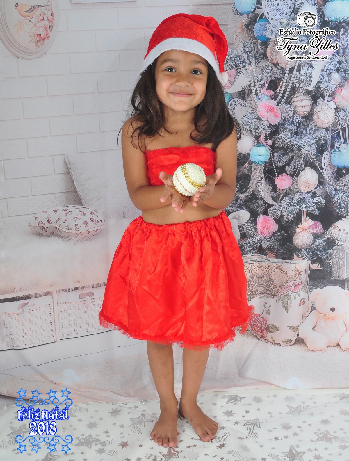 natal-2018-criancas-bebes-christmas-baby-children-foto-estudio-studio-alegria-amor-presente-papai-noel