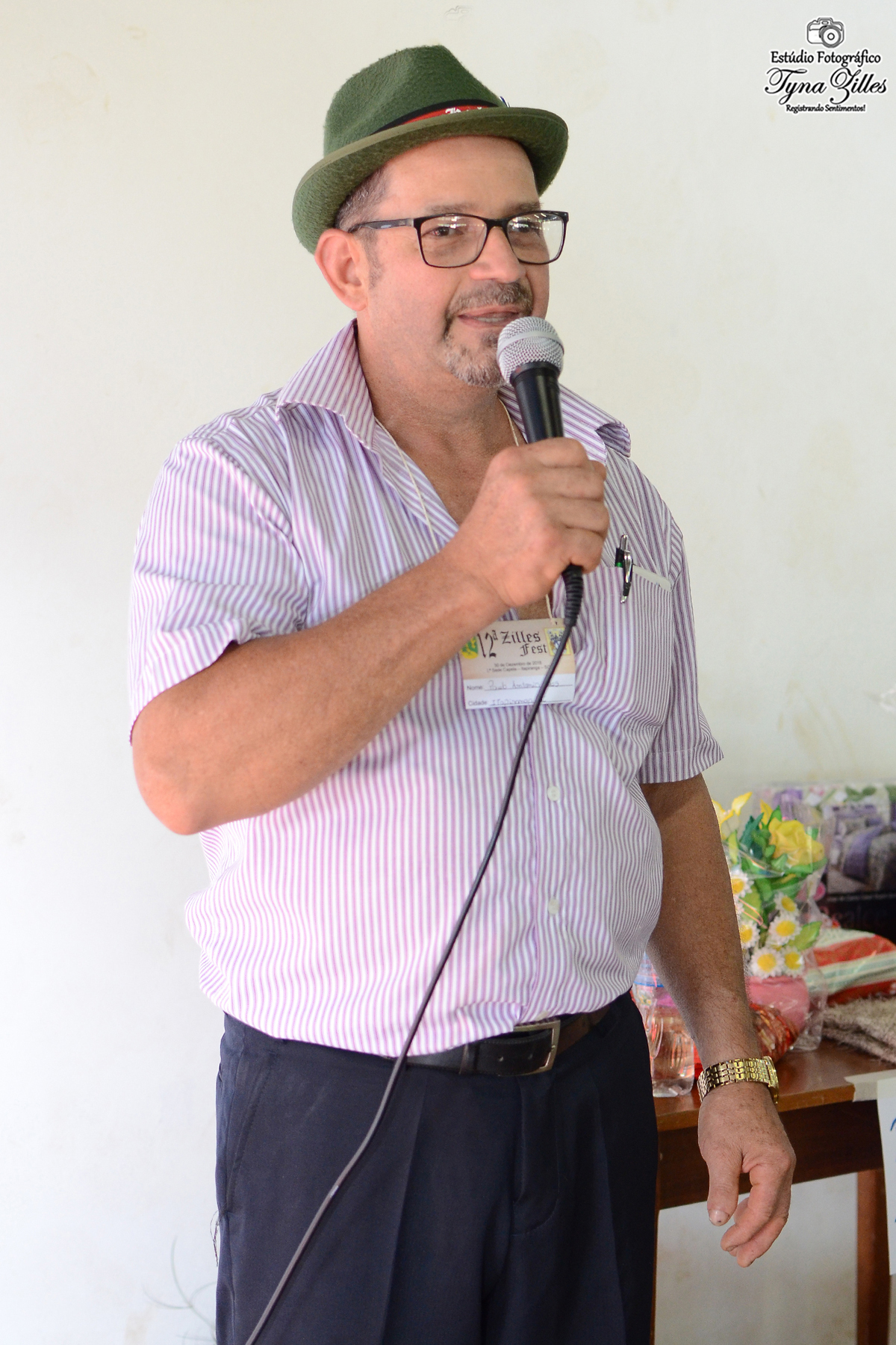 encontro-familia-festa-familiares-irmaos-tios-sobrinhos-revelação-fotos-na-hora