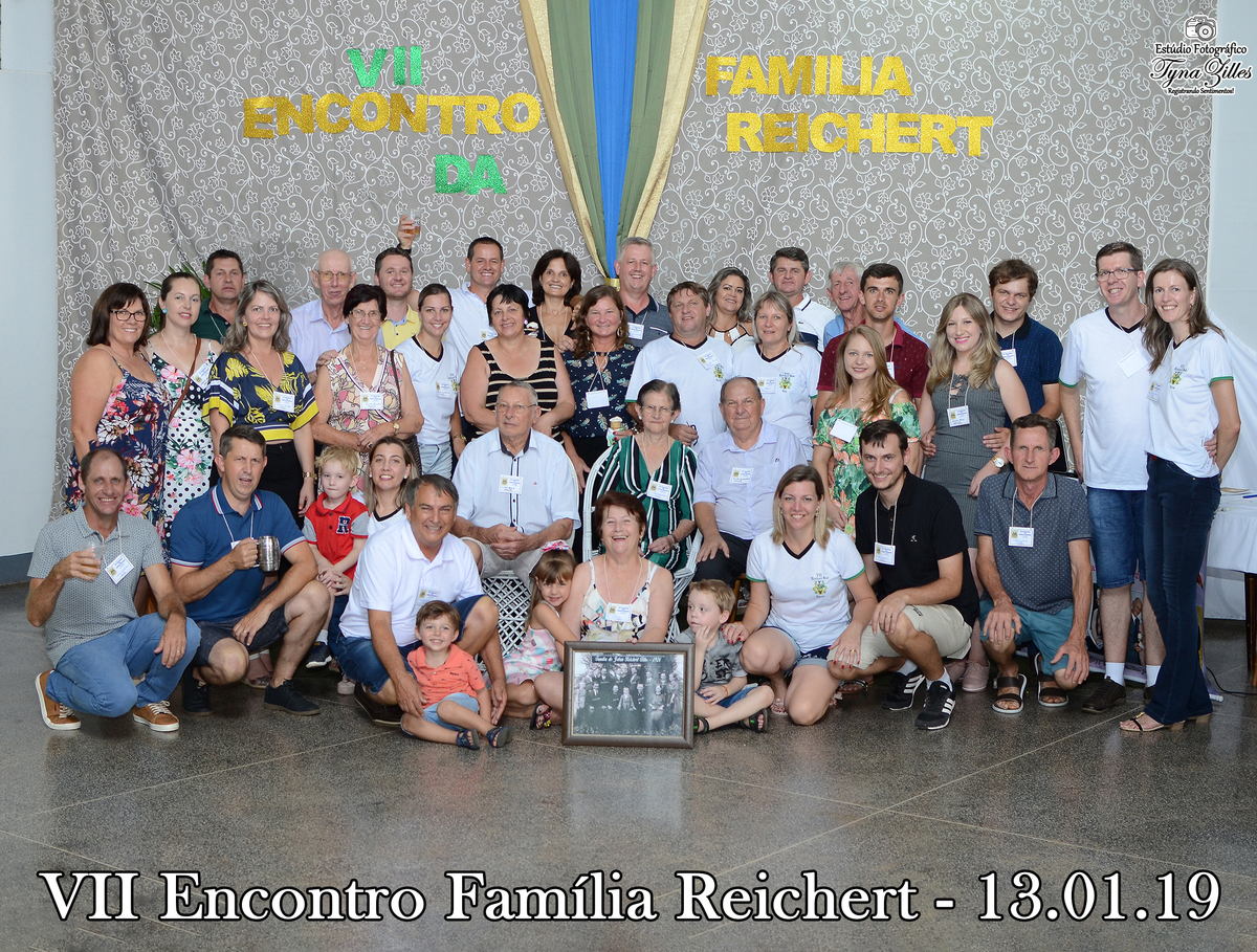 encontro-familia-festa-familiares-irmaos-tios-sobrinhos-revelação-fotos-na-hora
