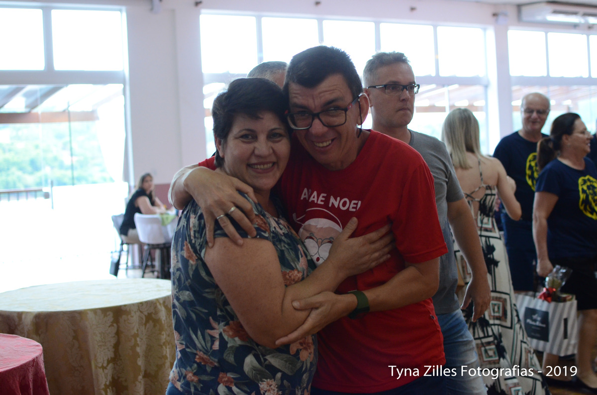 natal-apae-itapiranga-fotos-serviço-social-caridade-alunos-especiais-tyna-zilles-fotografias-foógrafa