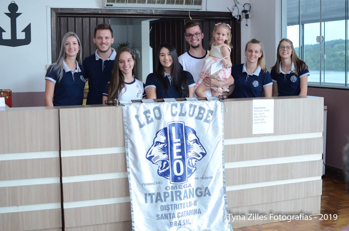 natal-apae-itapiranga-fotos-serviço-social-caridade-alunos-especiais-tyna-zilles-fotografias-foógrafa