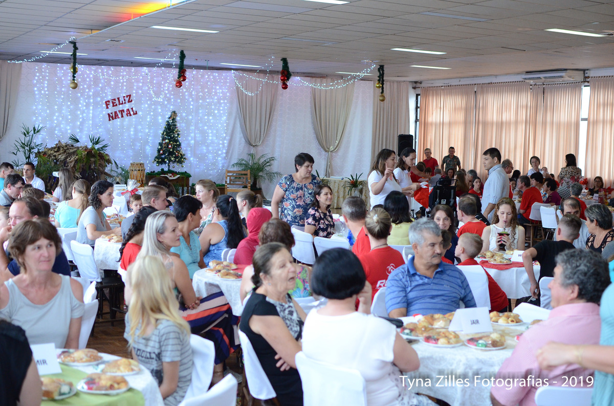 natal-apae-itapiranga-fotos-serviço-social-caridade-alunos-especiais-tyna-zilles-fotografias-foógrafa