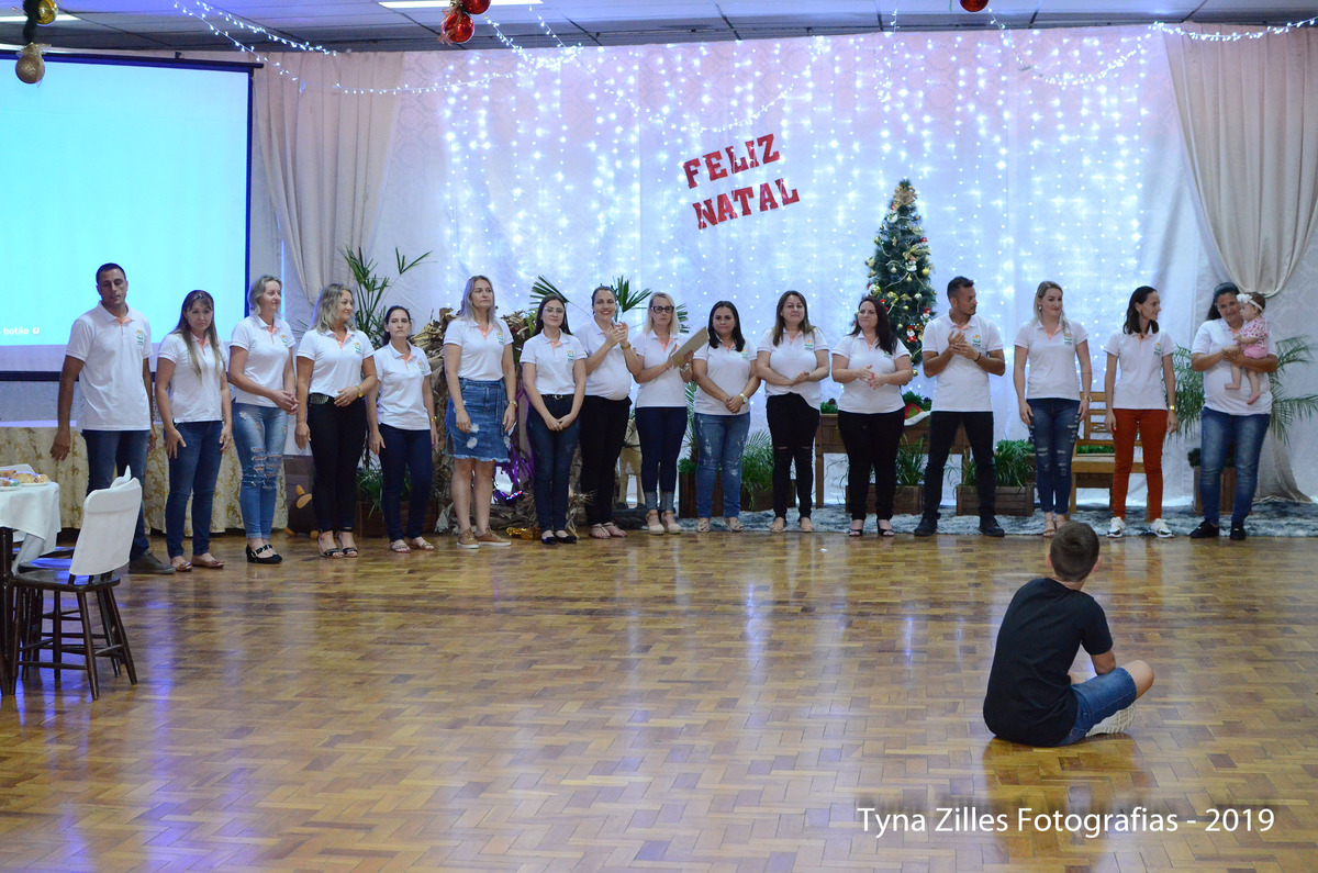 natal-apae-itapiranga-fotos-serviço-social-caridade-alunos-especiais-tyna-zilles-fotografias-foógrafa
