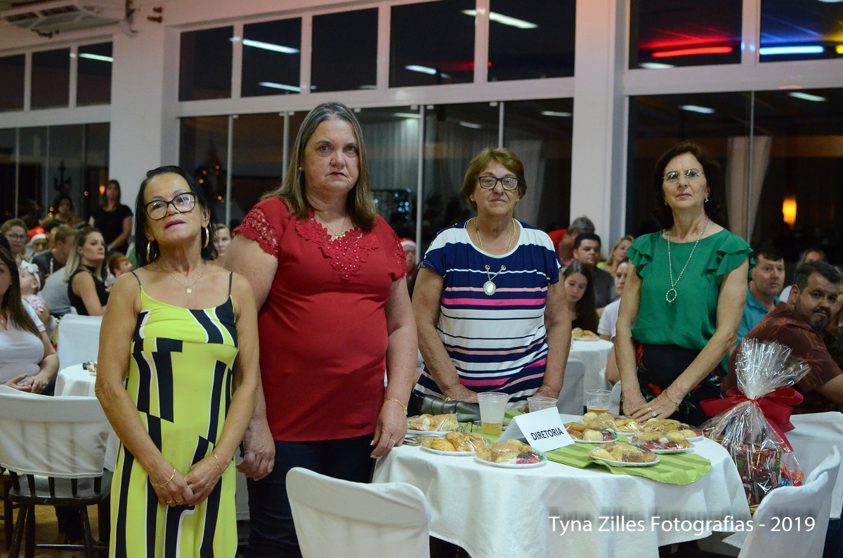 natal-apae-itapiranga-fotos-serviço-social-caridade-alunos-especiais-tyna-zilles-fotografias-foógrafa