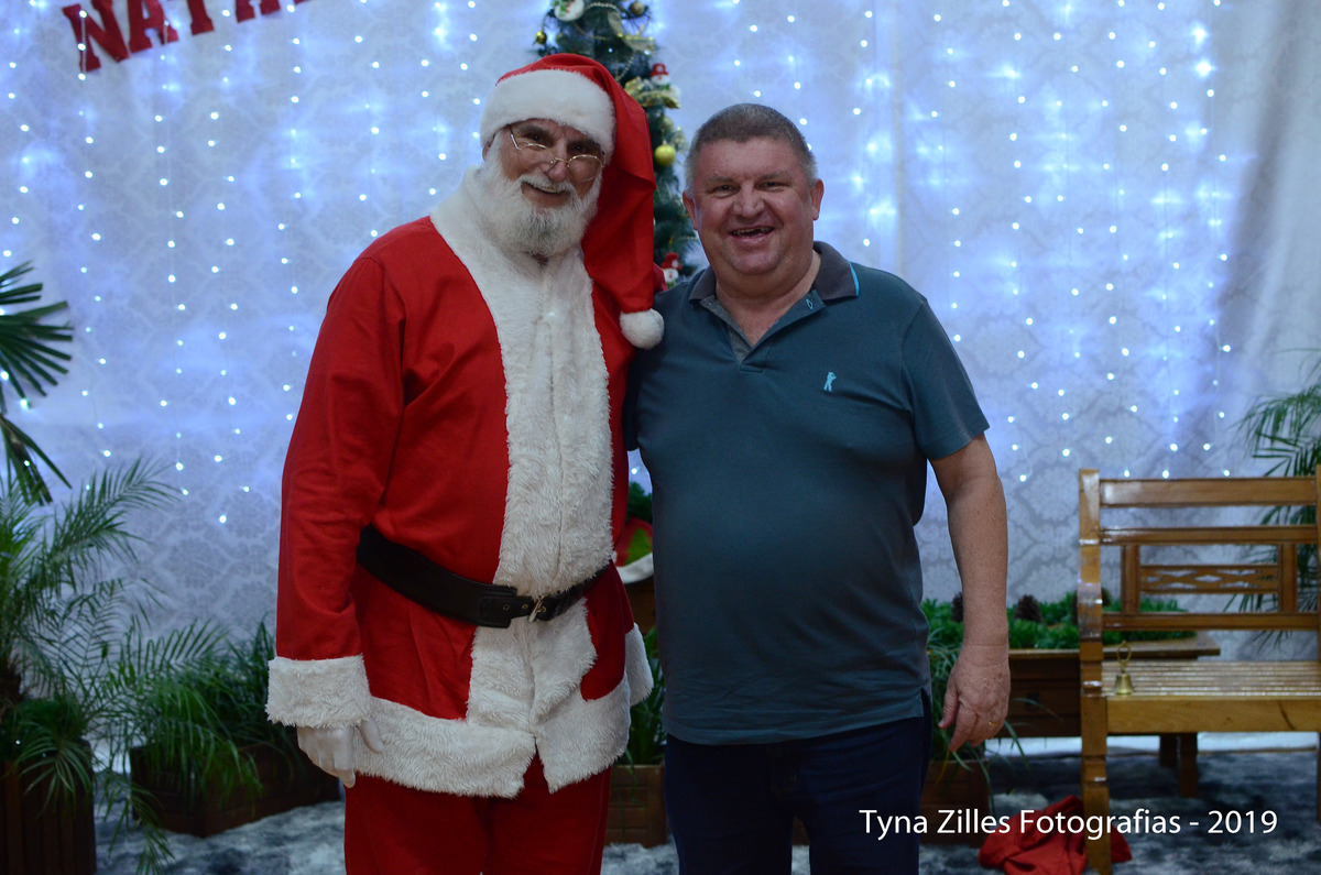 natal-apae-itapiranga-fotos-serviço-social-caridade-alunos-especiais-tyna-zilles-fotografias-foógrafa