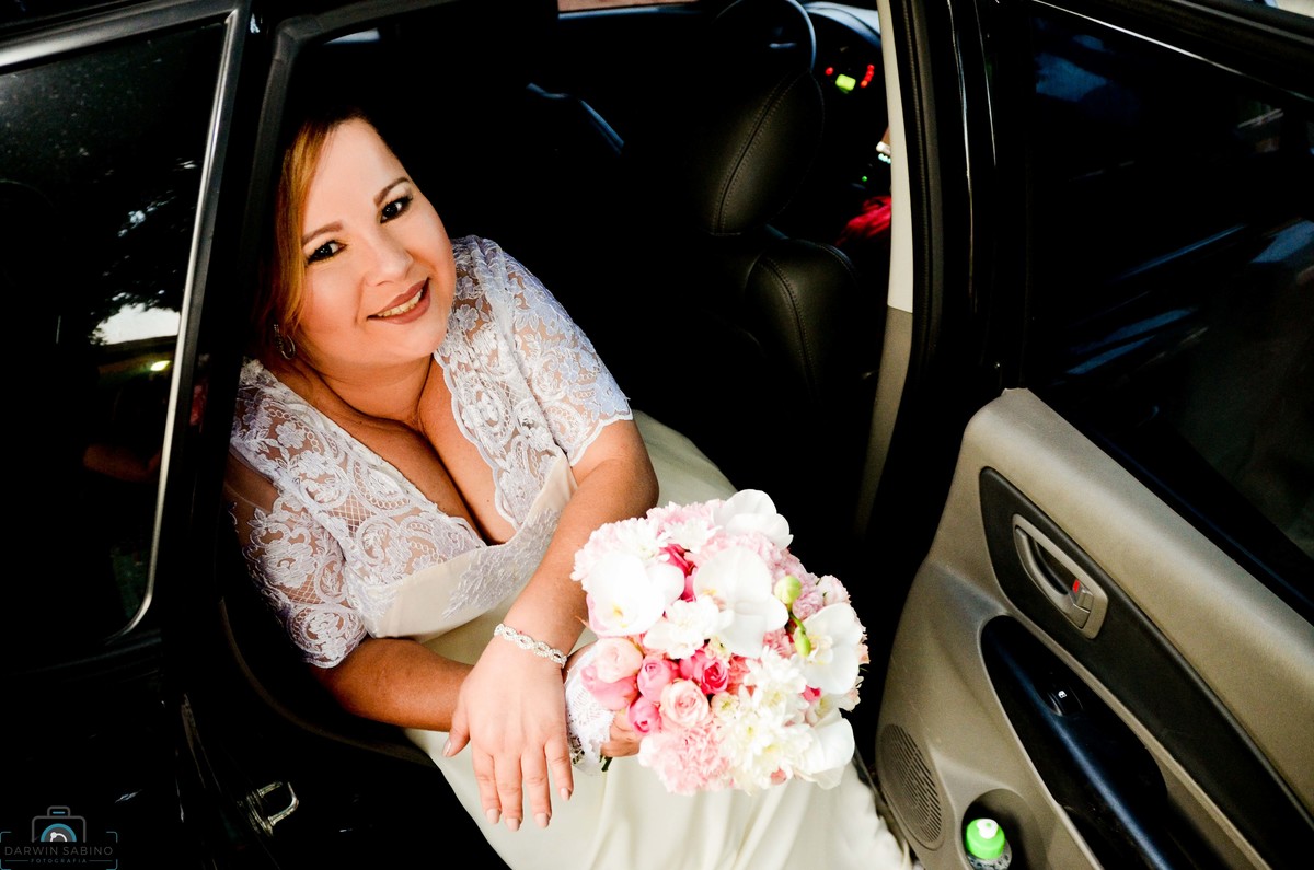 Imagem capa - Casamento lindo - todo Florido  por Darwin Sabino Fotografia
