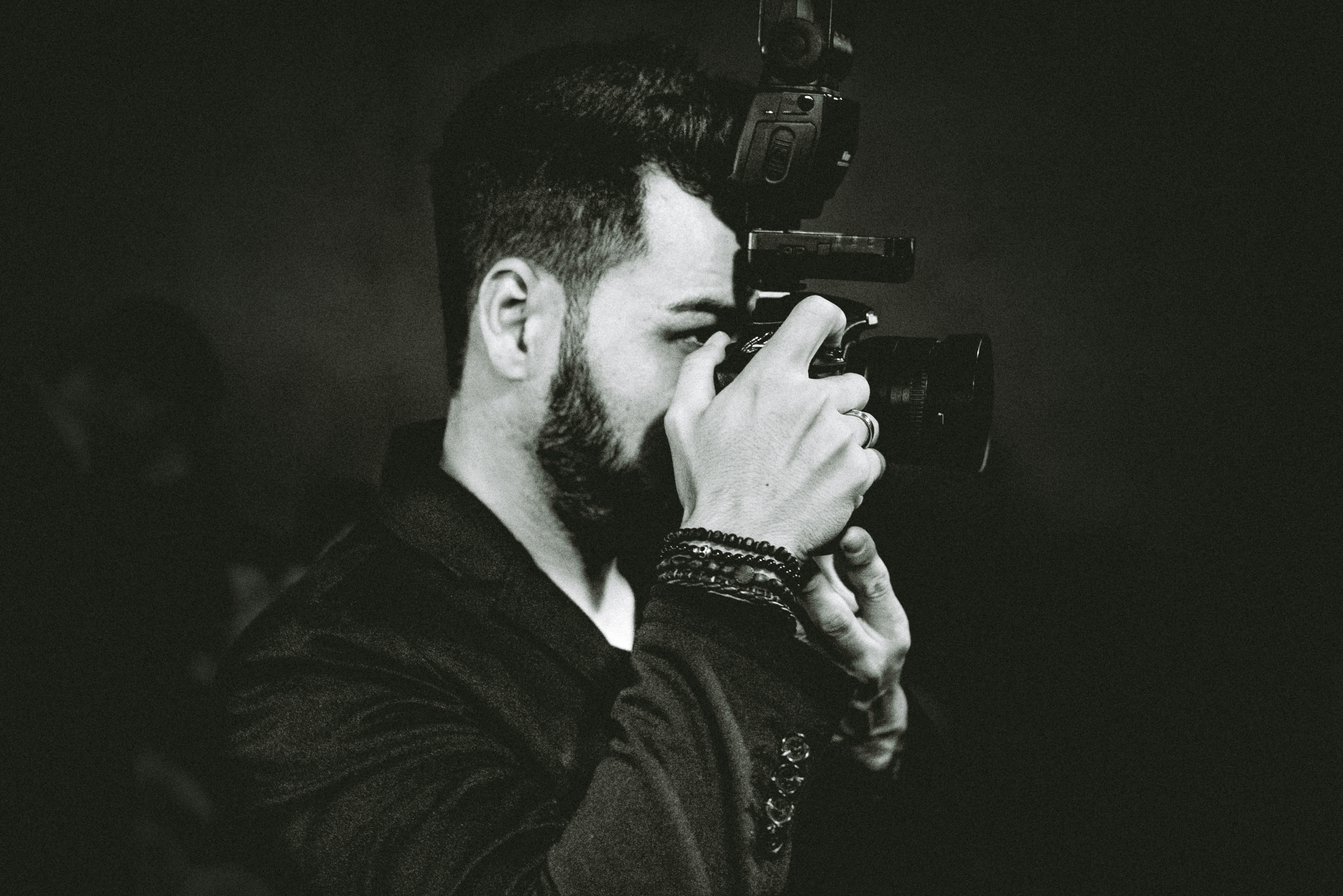 Contate Adriano Ramos - Fotografo de Casamentos, Gestantes, Retratos Femininos, Formaturas em Toledo PR e Região