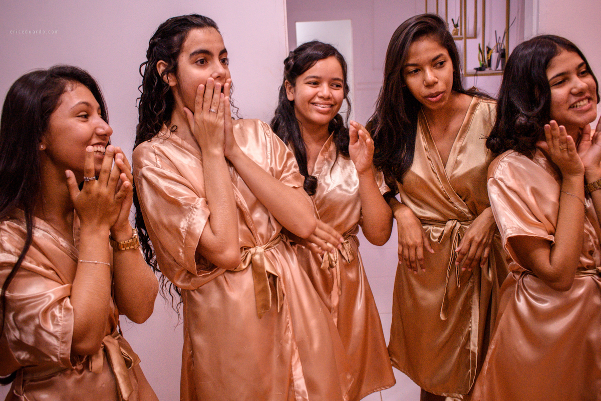 Madrinhas surpreendidas