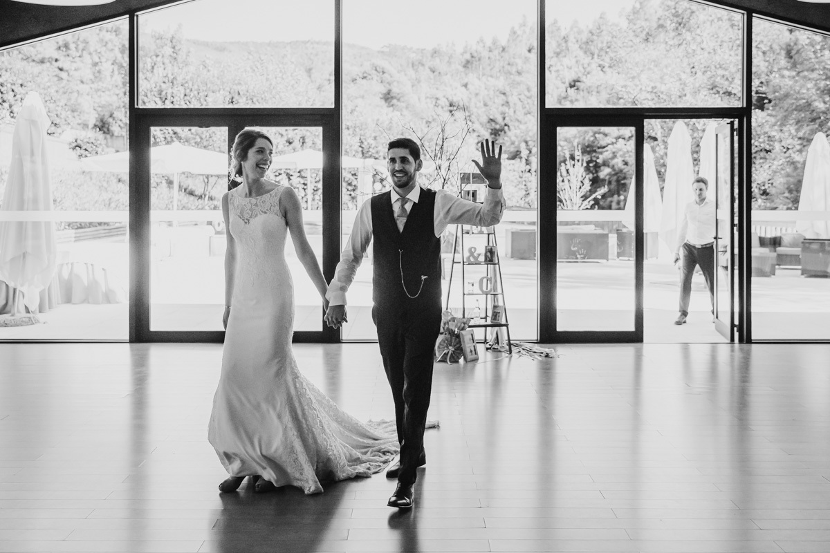 entrada dos noivos na quinta do caima