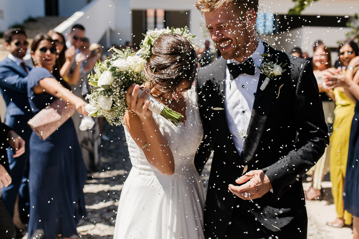 Fotografo de casamento Aveiro, Coimbra, Convento de Sandelgas, cerimonia civil, saída da igreja