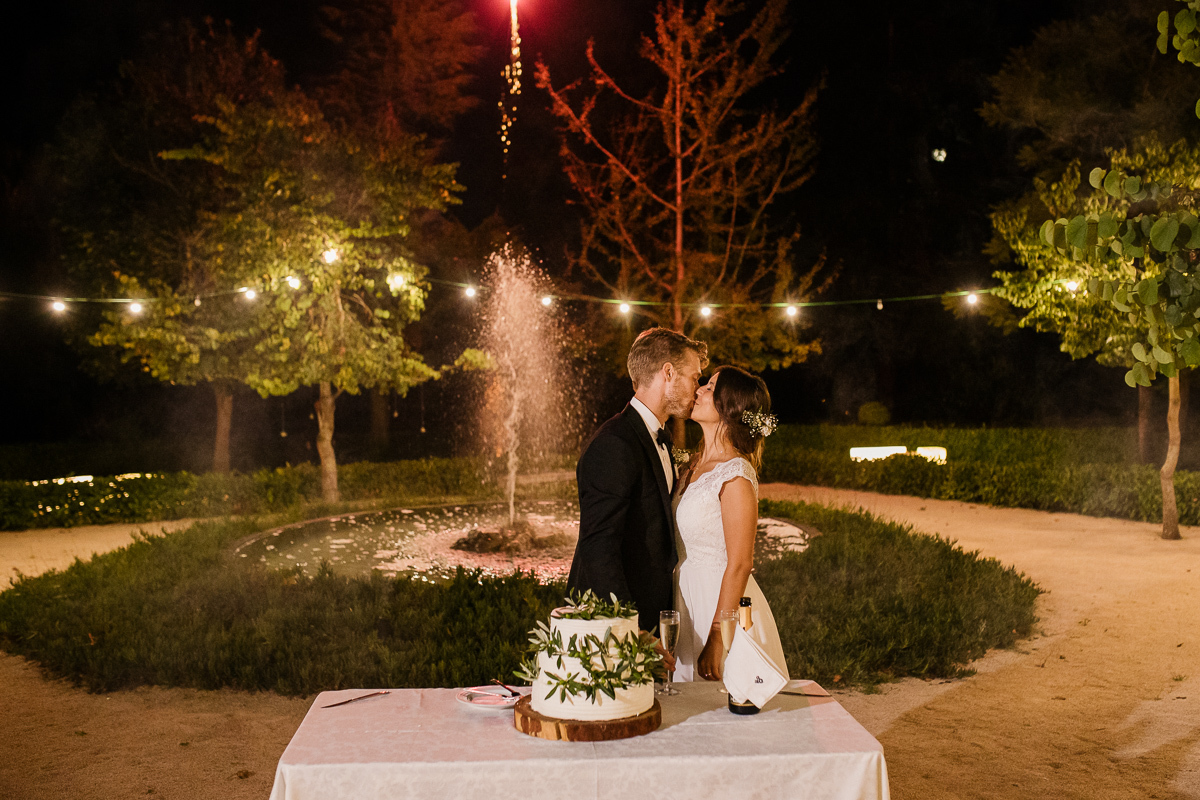 Fotografo de casamento Aveiro, Coimbra, Convento de Sandelgas, Festa de casamento, Sparkle, corte do bolo, bolo de noivos, bolo de casamentos