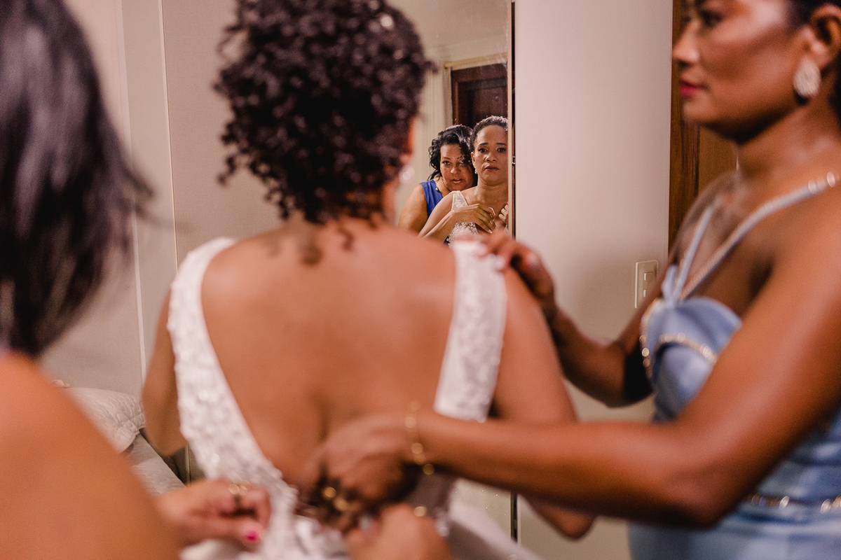 Casamento do Emerson e Juliana, fotografo: Leandro Sales
Realizado na Capela de Nossa Senhora dos Pobres - Berilo MG
Festa: Recanto Beira Rio.

Jenipapo de Minas, Chapada do Norte
José Gonçalves de Minas
Virgem da Lapa