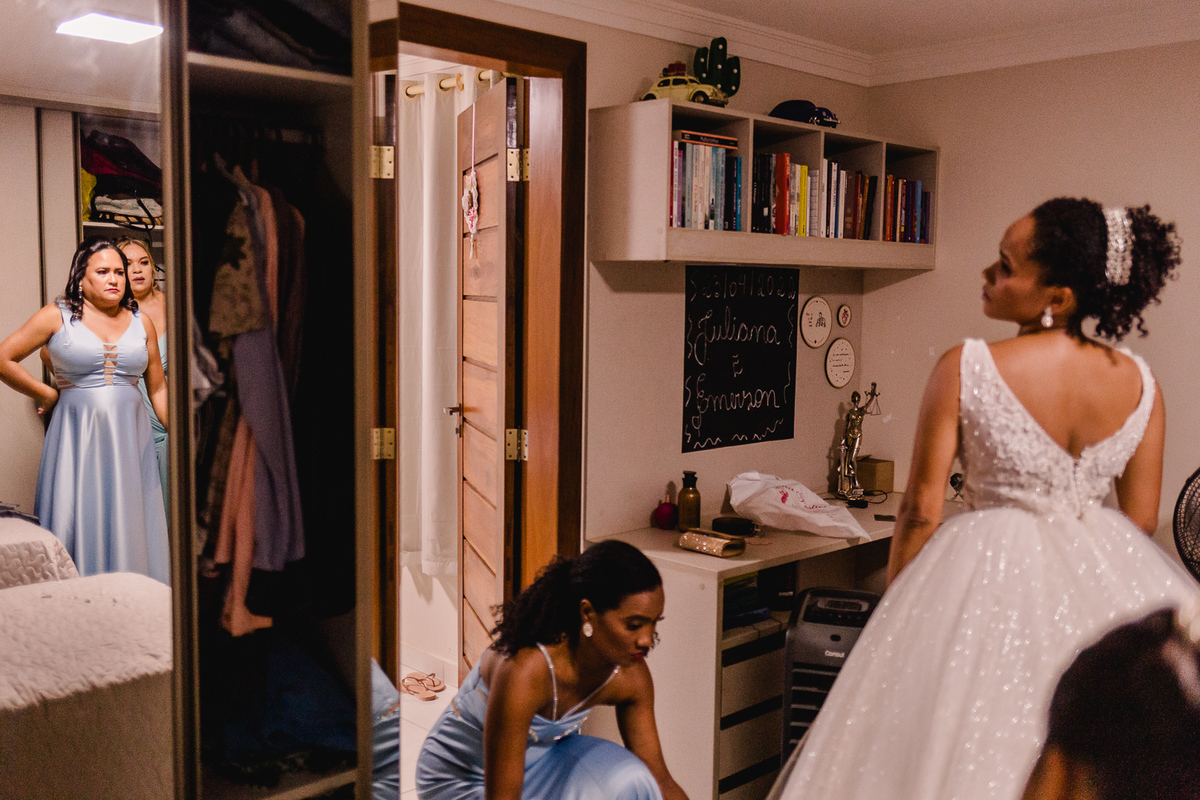 Casamento do Emerson e Juliana, fotografo: Leandro Sales
Realizado na Capela de Nossa Senhora dos Pobres - Berilo MG
Festa: Recanto Beira Rio.

Jenipapo de Minas, Chapada do Norte
José Gonçalves de Minas
Virgem da Lapa