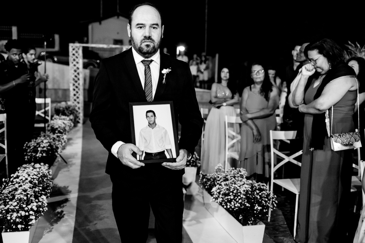 Casamento do Emerson e Juliana, fotografo: Leandro Sales
Realizado na Capela de Nossa Senhora dos Pobres - Berilo MG
Festa: Recanto Beira Rio.

Jenipapo de Minas, Chapada do Norte
José Gonçalves de Minas
Virgem da Lapa