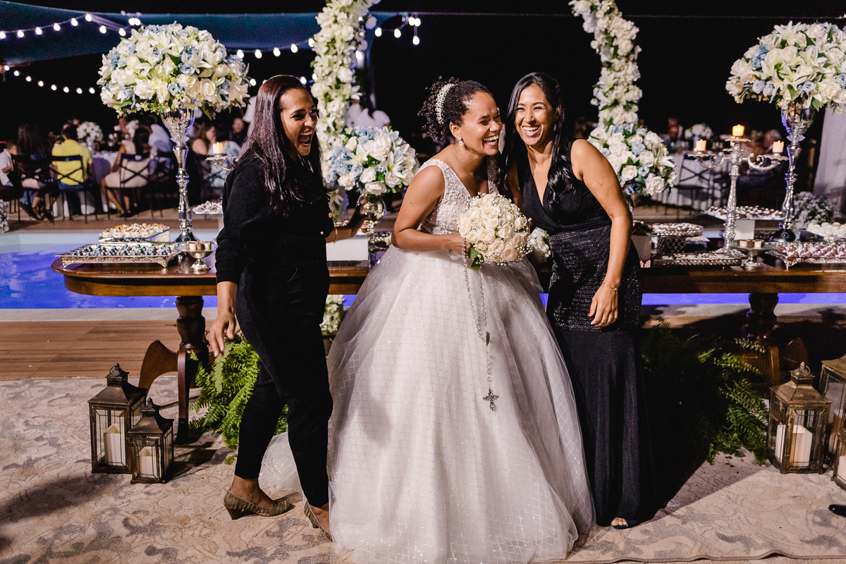 Casamento do Emerson e Juliana, fotografo: Leandro Sales
Realizado na Capela de Nossa Senhora dos Pobres - Berilo MG
Festa: Recanto Beira Rio.

Jenipapo de Minas, Chapada do Norte
José Gonçalves de Minas
Virgem da Lapa