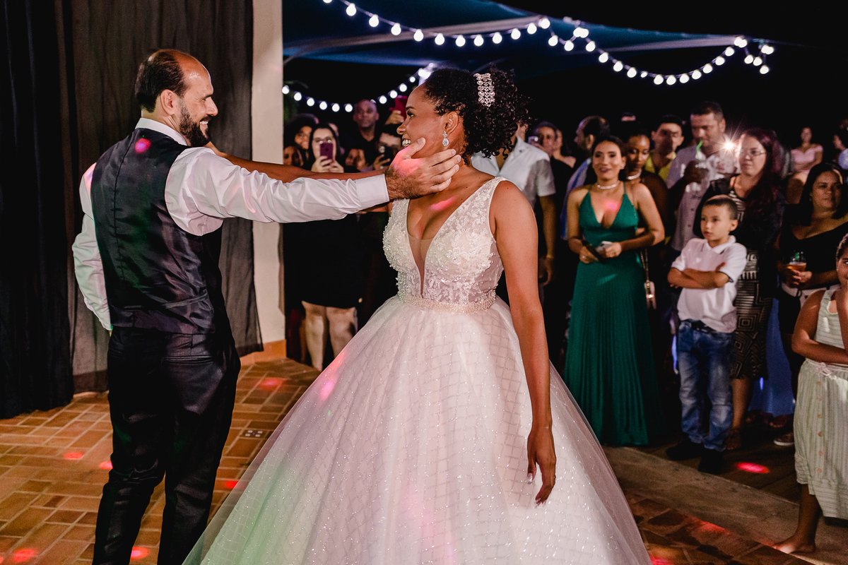 Casamento do Emerson e Juliana, fotografo: Leandro Sales
Realizado na Capela de Nossa Senhora dos Pobres - Berilo MG
Festa: Recanto Beira Rio.

Jenipapo de Minas, Chapada do Norte
José Gonçalves de Minas
Virgem da Lapa