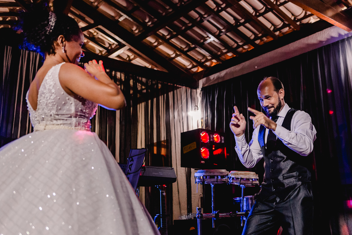 Casamento do Emerson e Juliana, fotografo: Leandro Sales
Realizado na Capela de Nossa Senhora dos Pobres - Berilo MG
Festa: Recanto Beira Rio.

Jenipapo de Minas, Chapada do Norte
José Gonçalves de Minas
Virgem da Lapa