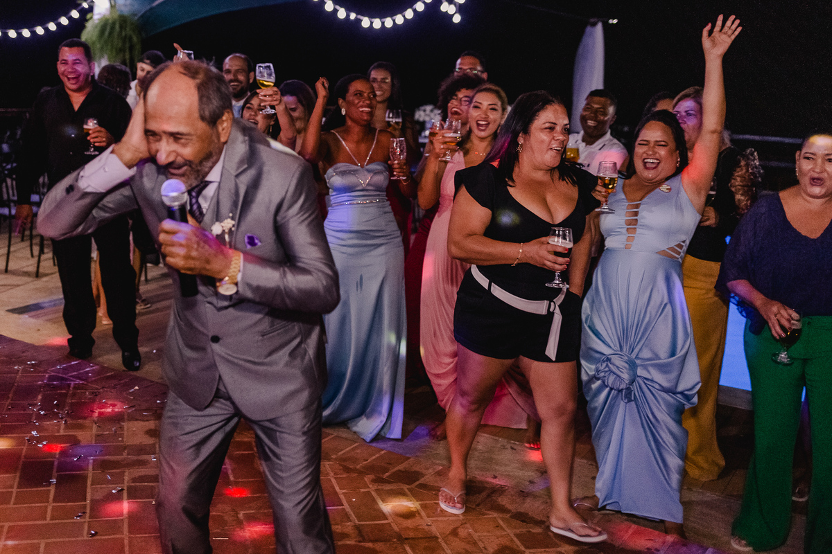 Casamento do Emerson e Juliana, fotografo: Leandro Sales
Realizado na Capela de Nossa Senhora dos Pobres - Berilo MG
Festa: Recanto Beira Rio.

Jenipapo de Minas, Chapada do Norte
José Gonçalves de Minas
Virgem da Lapa