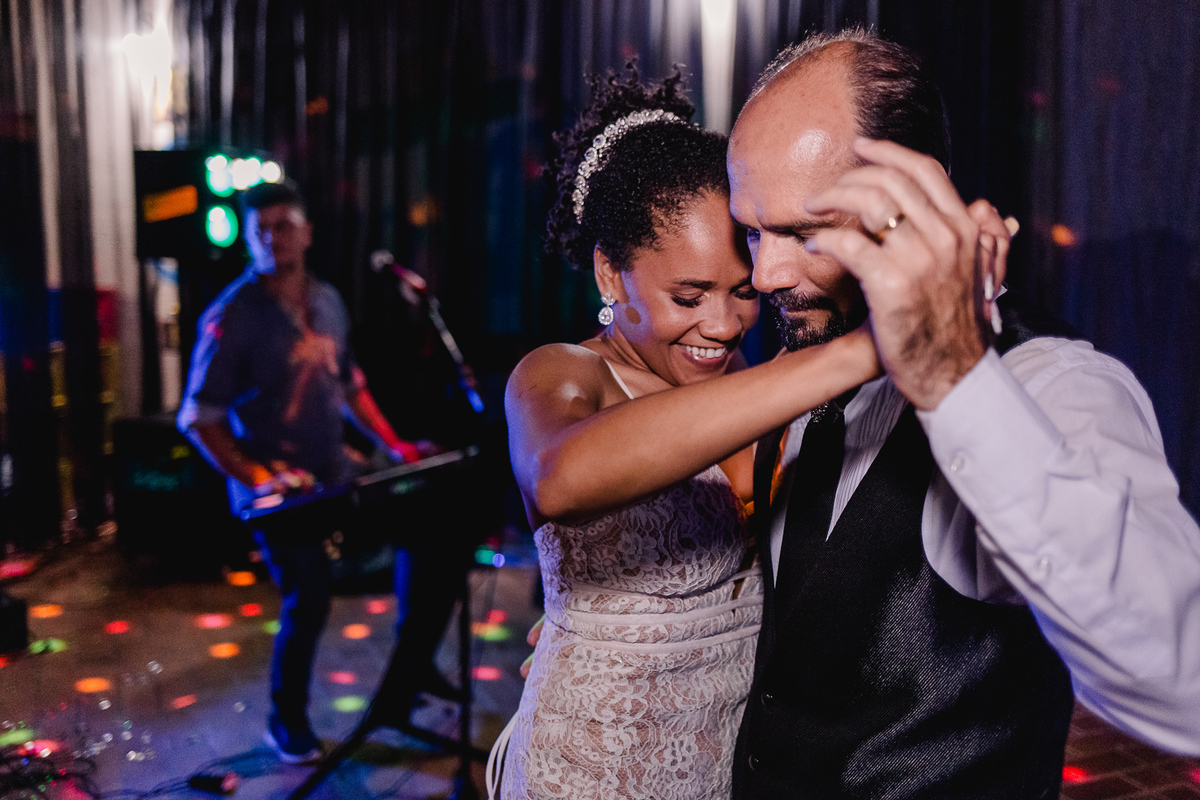 Casamento do Emerson e Juliana, fotografo: Leandro Sales
Realizado na Capela de Nossa Senhora dos Pobres - Berilo MG
Festa: Recanto Beira Rio.

Jenipapo de Minas, Chapada do Norte
José Gonçalves de Minas
Virgem da Lapa