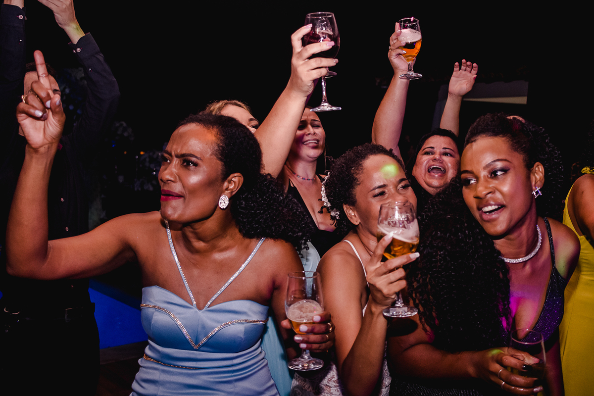 Casamento do Emerson e Juliana, fotografo: Leandro Sales
Realizado na Capela de Nossa Senhora dos Pobres - Berilo MG
Festa: Recanto Beira Rio.

Jenipapo de Minas, Chapada do Norte
José Gonçalves de Minas
Virgem da Lapa