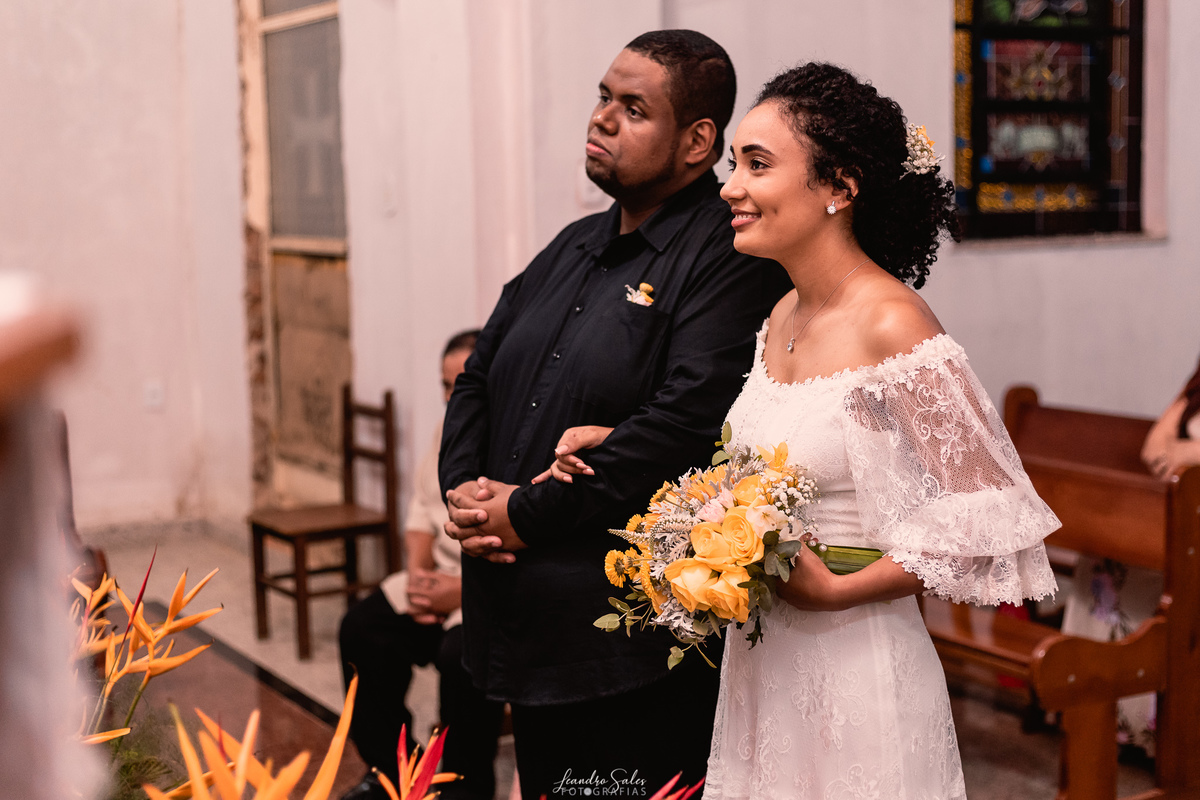 Fotografo de casamento - Leandro Sales Fotografias 
Casamento de Raquel e Carlos Eduardo realizado na capela de Nossa Senhora da Lapa - Virgem da Lapa -MG  em Maio  de 2021
