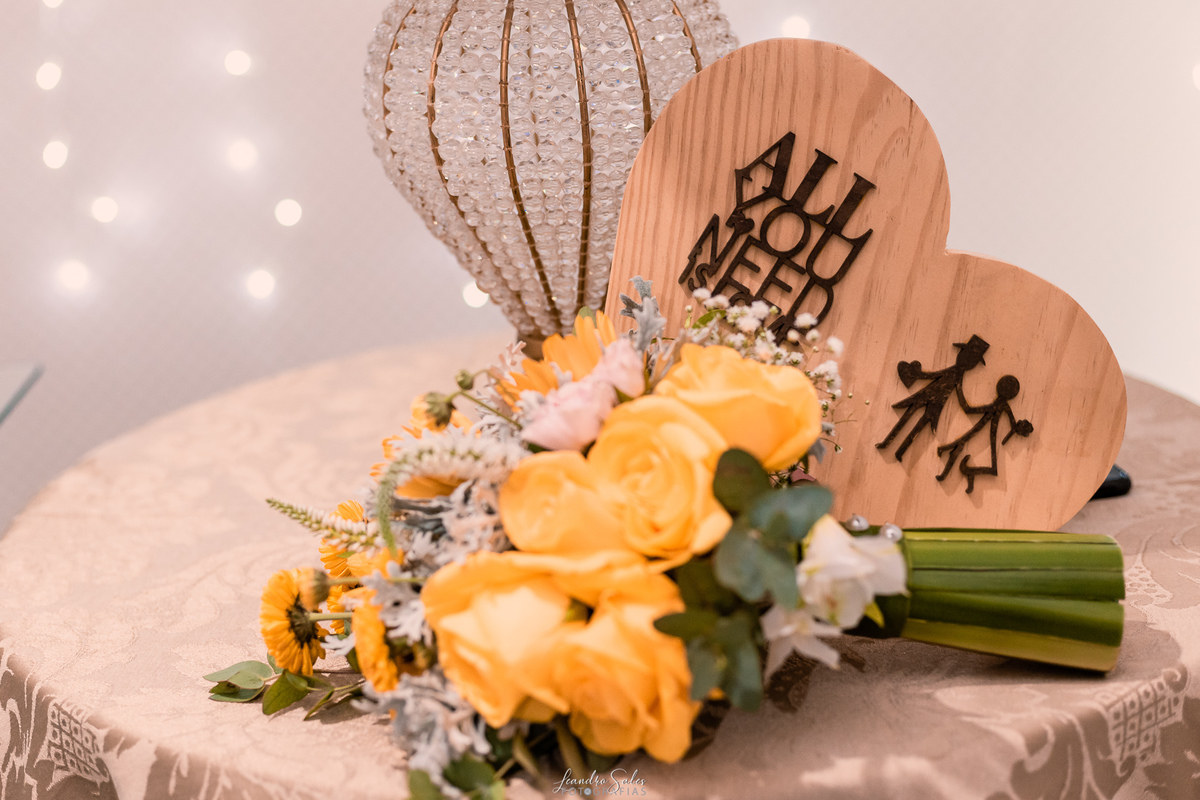 Fotografo de casamento - Leandro Sales Fotografias 
Casamento de Raquel e Carlos Eduardo realizado na capela de Nossa Senhora da Lapa - Virgem da Lapa -MG  em Maio  de 2021
