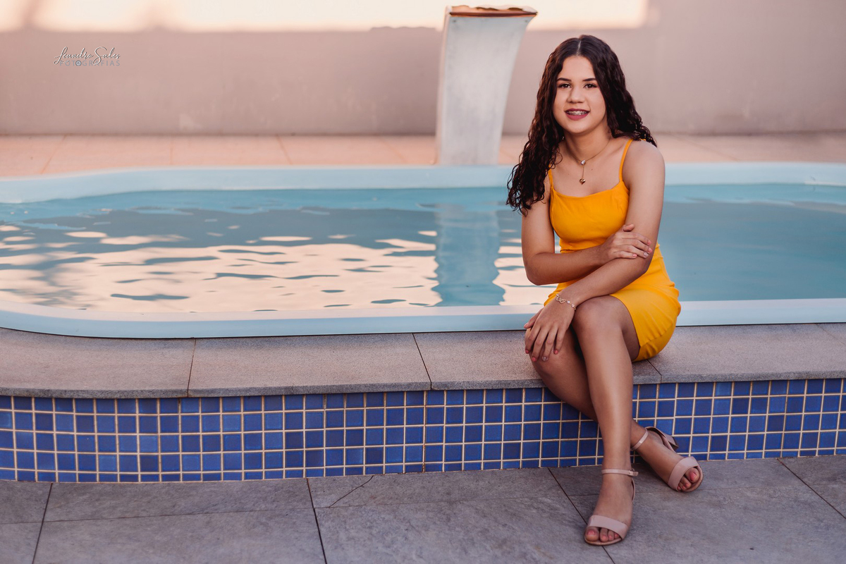 Ensaio fotográfico realizado em Berilo no Recanto Beira Rio
15 anos
Debutante
Fotografo
 Berilo
Araçuaí
Virgem da Lapa
Jenipapo de Minas
Chapada do Norte