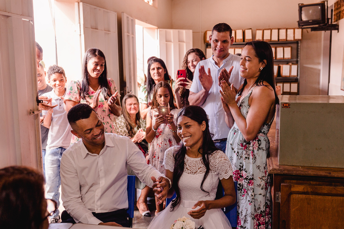 Casamento civil da Angélica e Ronaldo realizado em Berilo-MG
Fotografo: Leandro Sales
Berilo
Virgem da Lapa
Francisco Badaró
José Gonçalves de Minas
Jenipapo de Minas