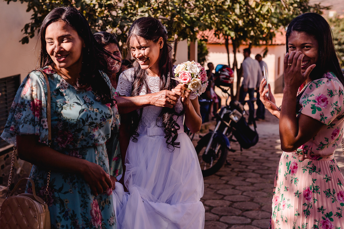Casamento civil da Angélica e Ronaldo realizado em Berilo-MG
Fotografo: Leandro Sales
Berilo
Virgem da Lapa
Francisco Badaró
José Gonçalves de Minas
Jenipapo de Minas