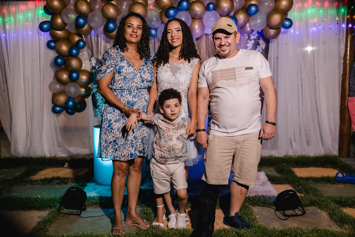 Festa de 15 anos da Milena
Realizada em Berio MG
Fotografia: Leandro Sales

Berilo
Virgem da Lapa
Francisco Badaró
José Gonçalves de Minas
Jenipapo de Minas
Chapada do Norte