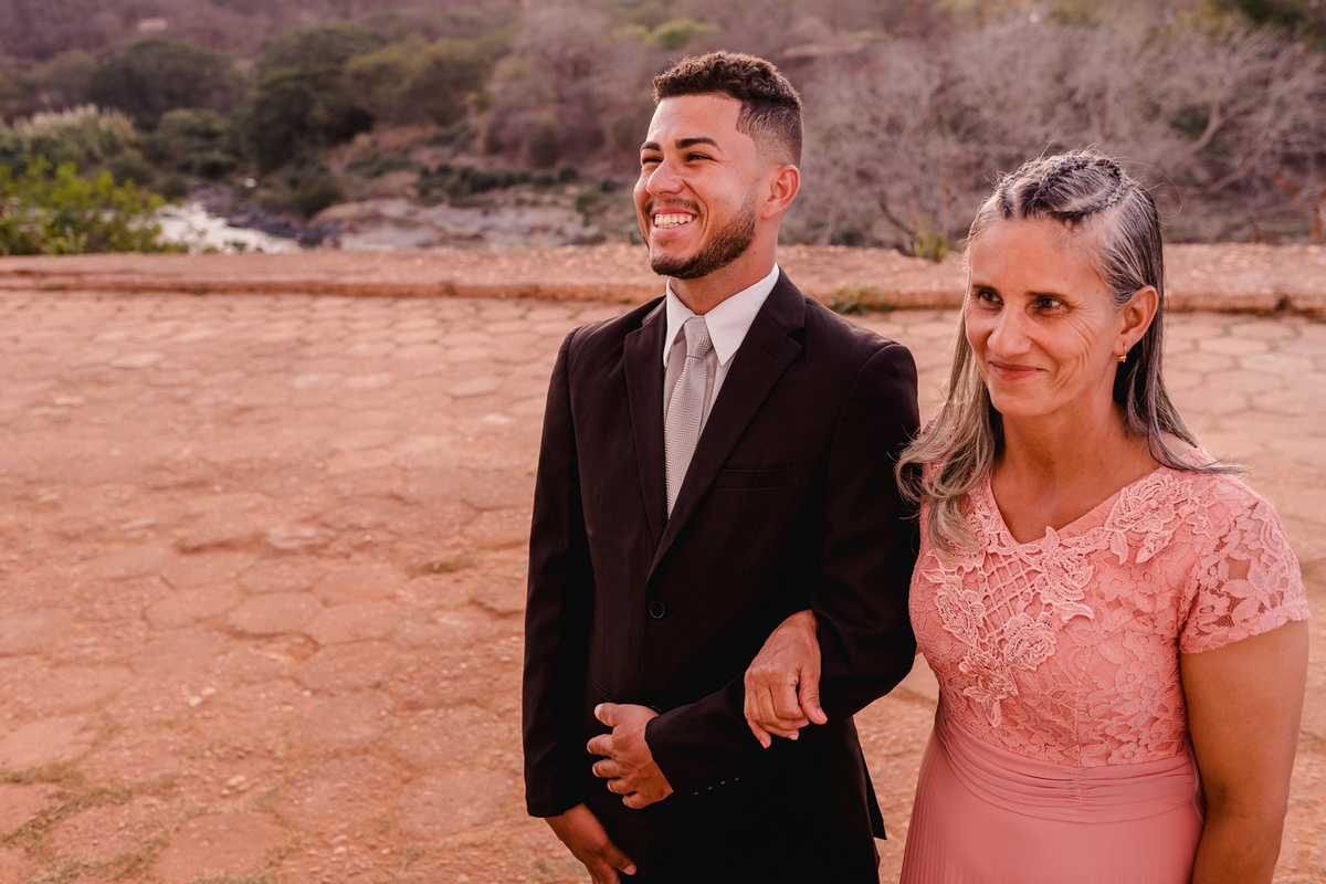 Casamento de Franciele e Edicarlos realizado na igreja Matriz Nossa Senhora da Conceição - Berilo MG
Fotografo: Leandro Sales

José Gonçalves de Minas
Jenipapo de Minas
Virgem da Lapa
Francisco Badaró
Chapada do Norte