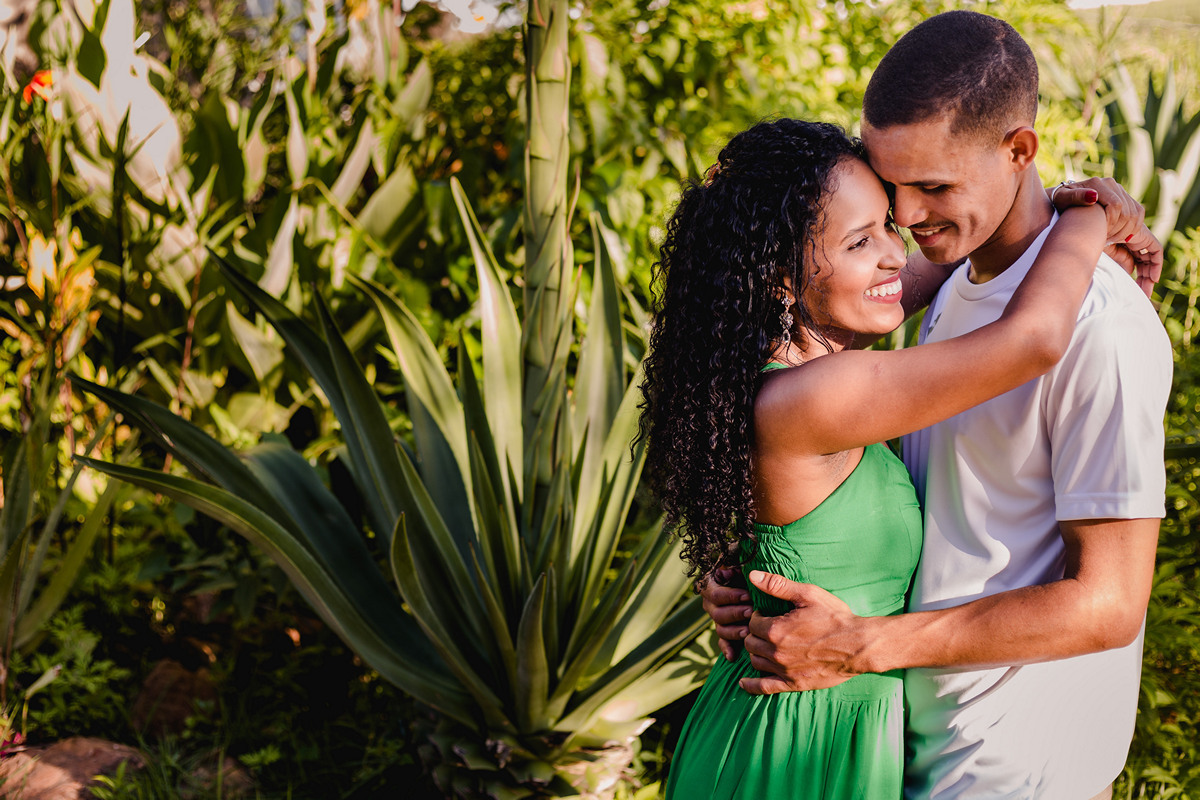 ensaio pré-wedding do Edson e da Diana realizado em Berilo pelo fotografo Leandro Sales
Atendendo cidades vizinhas, Chapada do Norte, Virgem da Lapa, José Gonçalves de Minas, Francisco Badaró, Jenipapo de Minas.