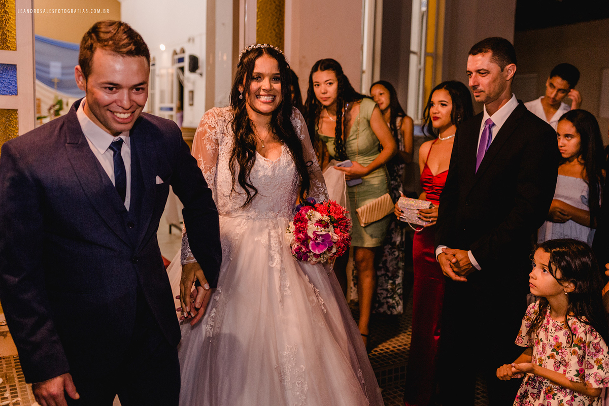 Casamento da Elma e Uarlisson realizado em José Gonçalves de Minas, Fotografado por Leandro Sales.
Wedding, Casamento, Noiva, Dia de Noiva.
Jenipapo de Minas
Berilo
Virgem da Lapa
Francisco Badaró
Araçuaí
Leliveldia
Chapada do Norte