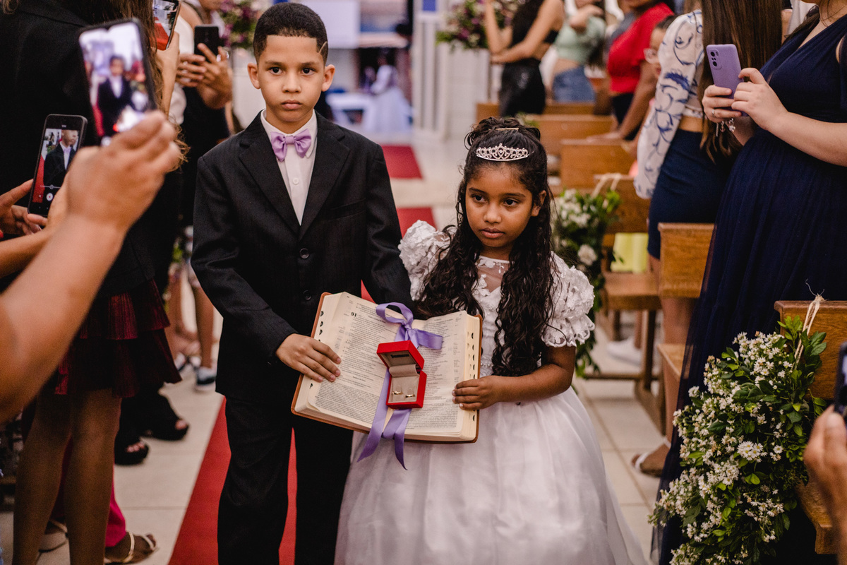 Casamento da Elma e Uarlisson realizado em José Gonçalves de Minas, Fotografado por Leandro Sales.
Wedding, Casamento, Noiva, Dia de Noiva.
Jenipapo de Minas
Berilo
Virgem da Lapa
Francisco Badaró
Araçuaí
Leliveldia
Chapada do Norte