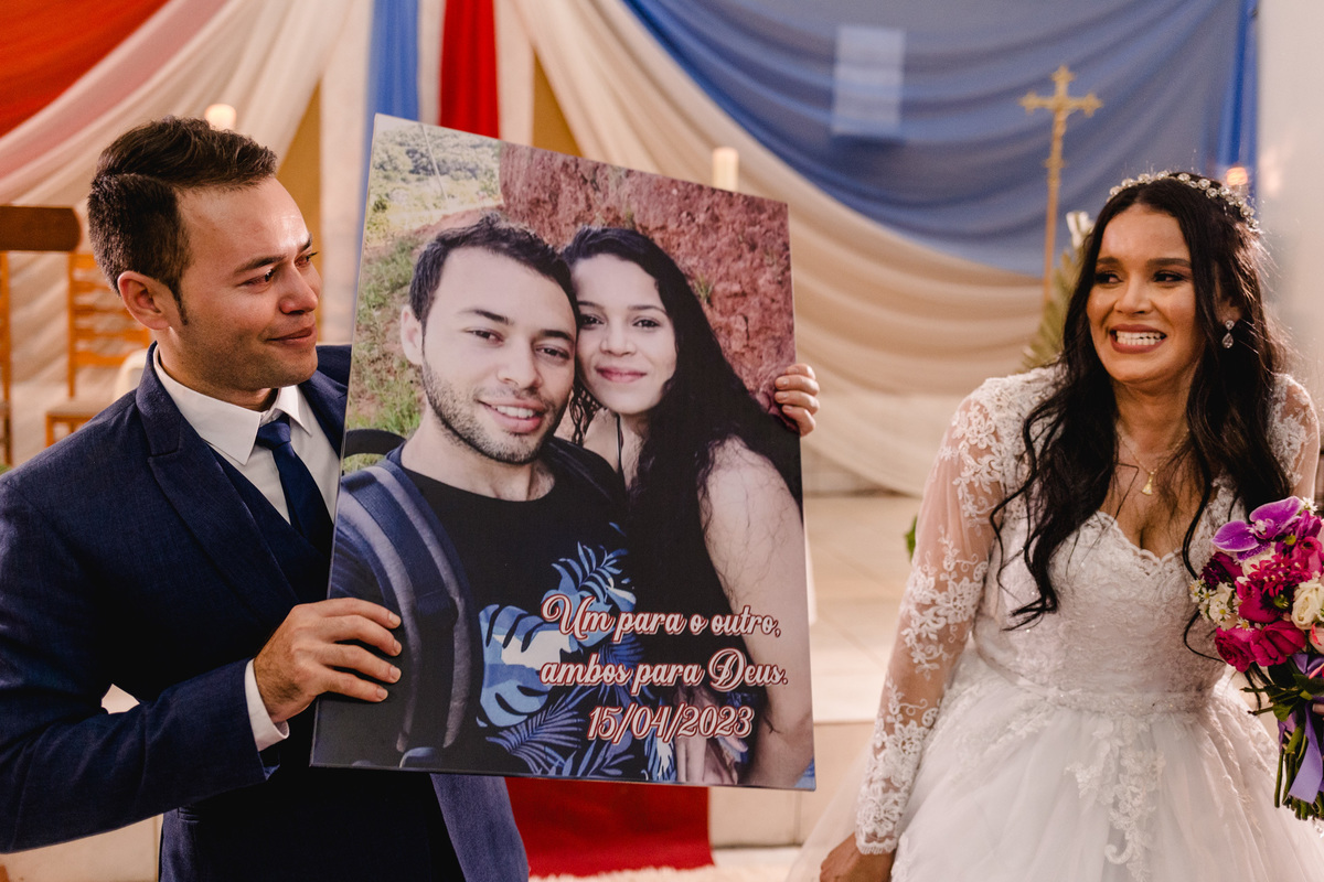 Casamento da Elma e Uarlisson realizado em José Gonçalves de Minas, Fotografado por Leandro Sales.
Wedding, Casamento, Noiva, Dia de Noiva.
Jenipapo de Minas
Berilo
Virgem da Lapa
Francisco Badaró
Araçuaí
Leliveldia
Chapada do Norte