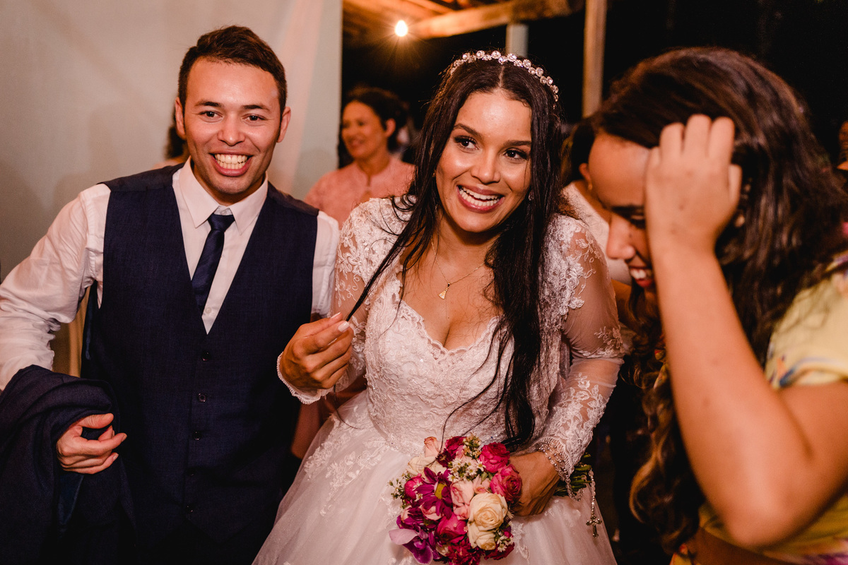 Casamento da Elma e Uarlisson realizado em José Gonçalves de Minas, Fotografado por Leandro Sales.
Wedding, Casamento, Noiva, Dia de Noiva.
Jenipapo de Minas
Berilo
Virgem da Lapa
Francisco Badaró
Araçuaí
Leliveldia
Chapada do Norte