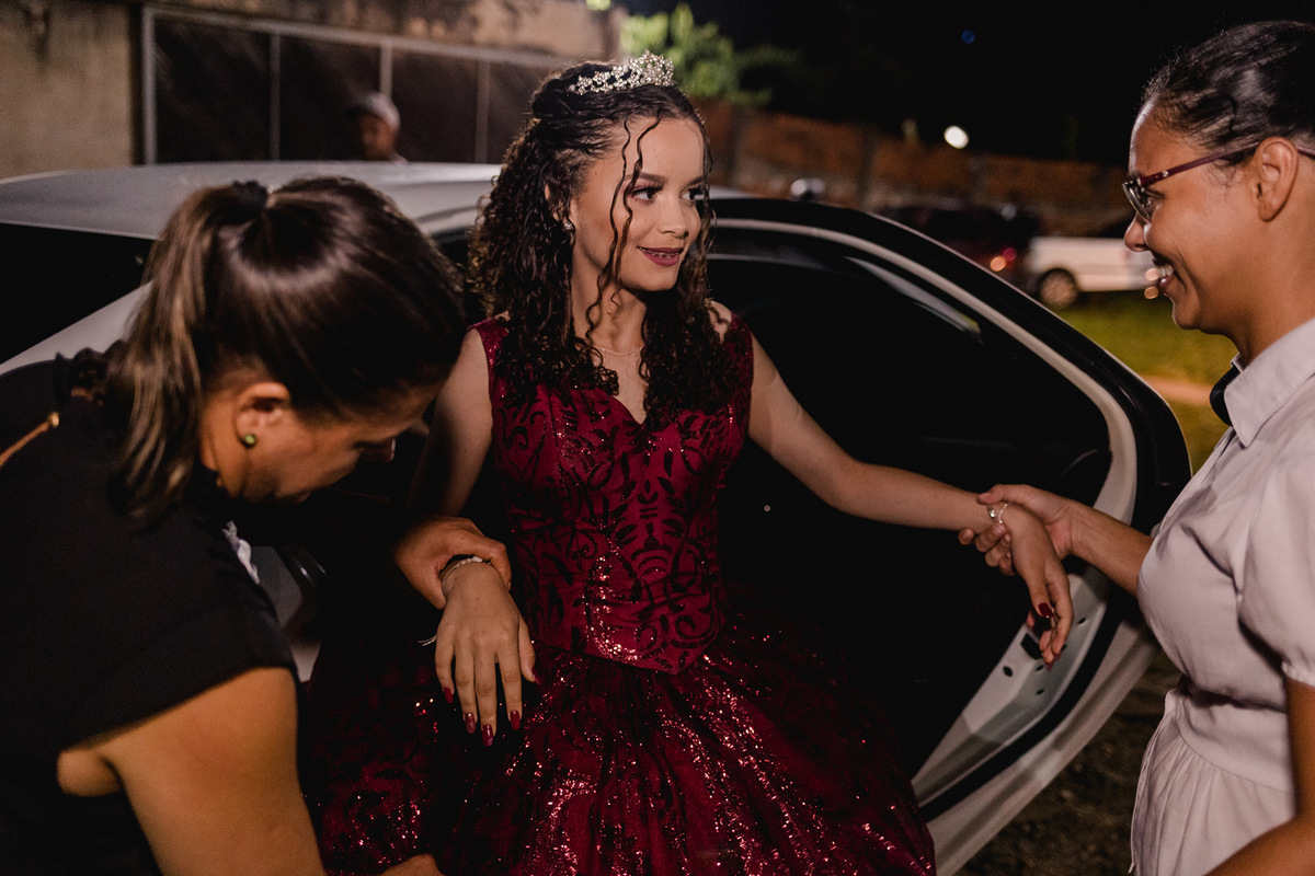 Festa de Debutante da Jéssica, realizada no Recanto Beira Rio - Berilo - Mg
Fotografia - Leandro Sales

#Berilo
#Virgem Da Lapa
#José Gonçalves de Minas
#Minas Novas
#Chapada do Norte
#Jenipapo de Minas
#Francisco Badaró