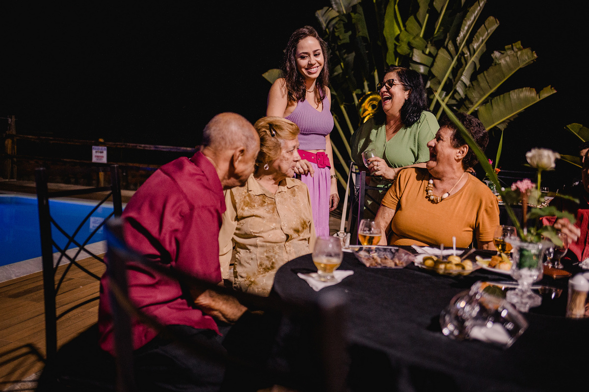 Festa de aniversário da Dona Dadinha em comemoração aos seus 80, realizada no Recanto Beira Rio - Berilo - Mg
Fotografia - Leandro Sales

#Berilo
#Virgem Da Lapa
#José Gonçalves de Minas
#Minas Novas
#Chapada do Norte
#Jenipapo de Minas
#Francisco Badaró