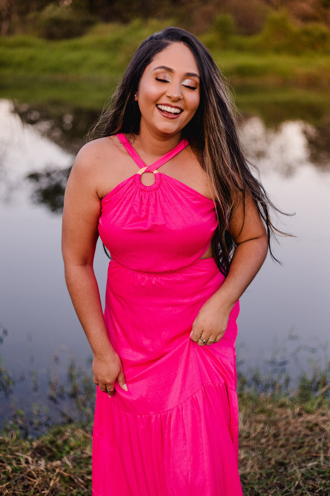 Ensaio Fotográfico da Isamara
realizado no espaço Painas & Pitoreska na BR367 sentido à Chapada do Norte
Fotografia - Leandro Sales

#Berilo
#Virgem da Lapa
#Francisco Badaró
#José Gonçalves de Minas
#Chapada do Norte
#Minas Novas
#Jenipapo de Minas