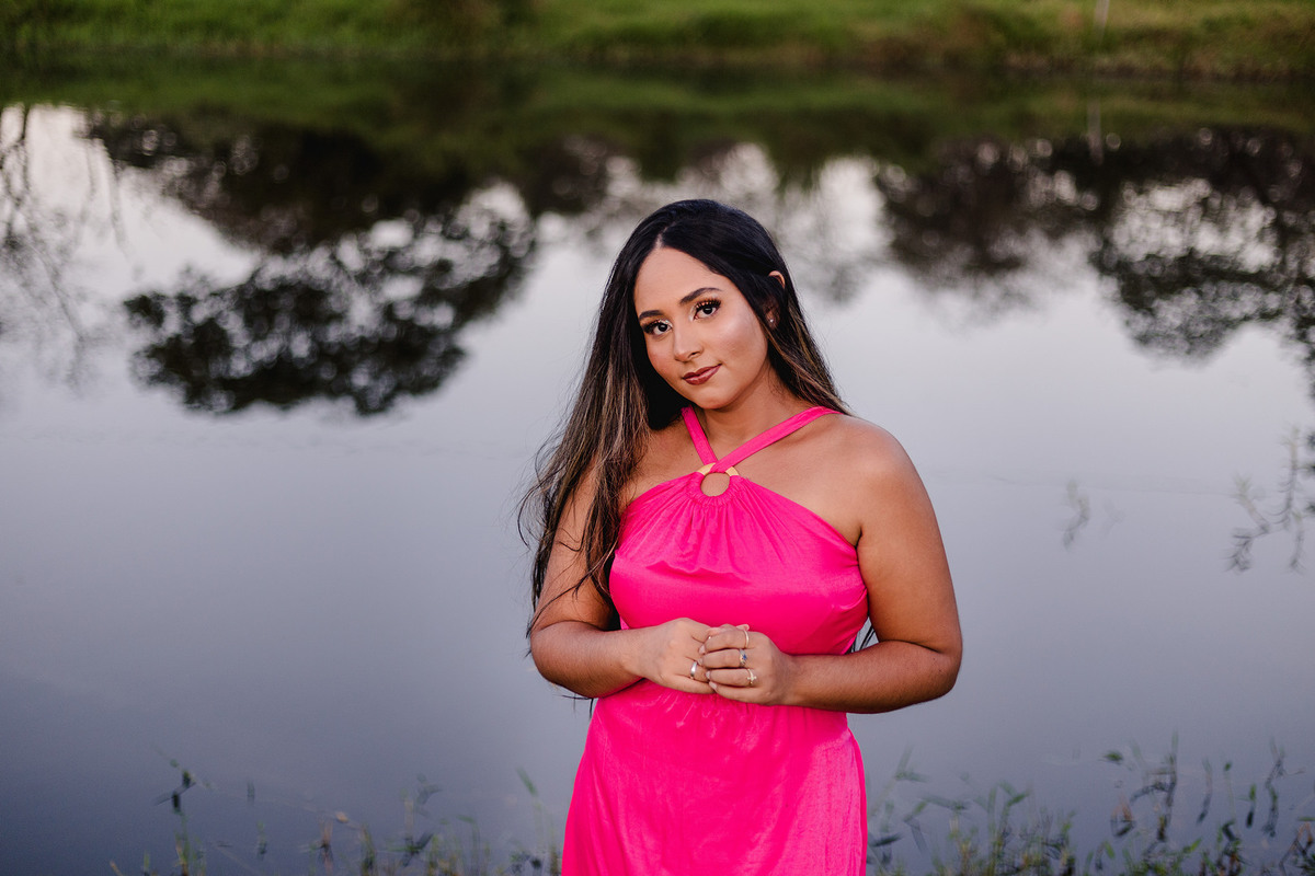 Ensaio Fotográfico da Isamara
realizado no espaço Painas & Pitoreska na BR367 sentido à Chapada do Norte
Fotografia - Leandro Sales

#Berilo
#Virgem da Lapa
#Francisco Badaró
#José Gonçalves de Minas
#Chapada do Norte
#Minas Novas
#Jenipapo de Minas