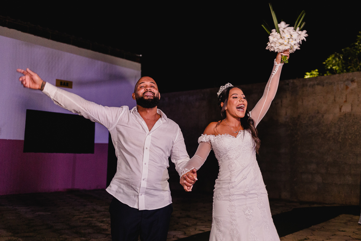 Casamento da Larissa e Janiel
Realizado em Francisco Badaró-MG
Fotografo: Leandro Sales
Festa: Badaras Club
Fotografia de casamento em Berilo e região
Chapada do Norte
José Gonçalves de Minas
Jenipapo de Minas
Leliveldia
Fotografo de evento em Berilo