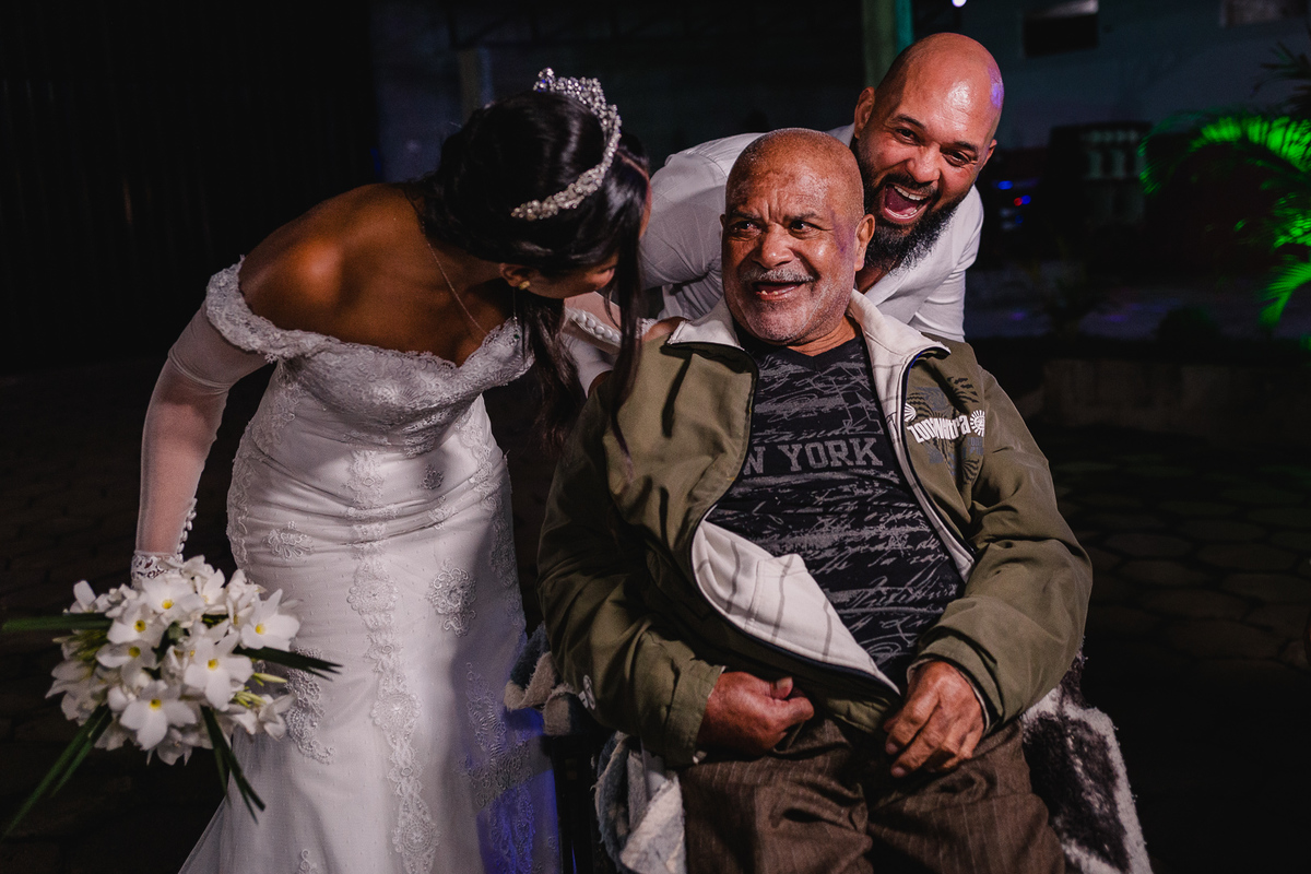 Casamento da Larissa e Janiel
Realizado em Francisco Badaró-MG
Fotografo: Leandro Sales
Festa: Badaras Club
Fotografia de casamento em Berilo e região
Chapada do Norte
José Gonçalves de Minas
Jenipapo de Minas
Leliveldia
Fotografo de evento em Berilo