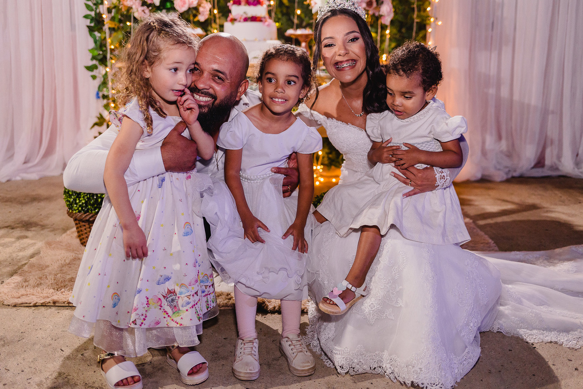 Casamento da Larissa e Janiel
Realizado em Francisco Badaró-MG
Fotografo: Leandro Sales
Festa: Badaras Club
Fotografia de casamento em Berilo e região
Chapada do Norte
José Gonçalves de Minas
Jenipapo de Minas
Leliveldia
Fotografo de evento em Berilo